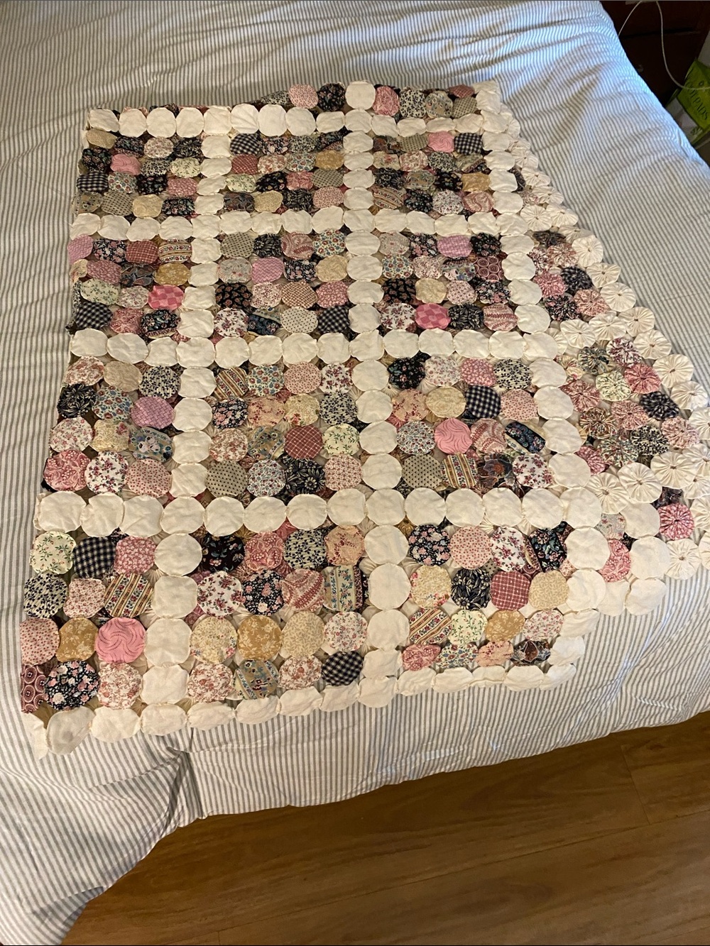 Vintage Yo-Yo Patchwork Quilt - Pink, Cream & Black Accents